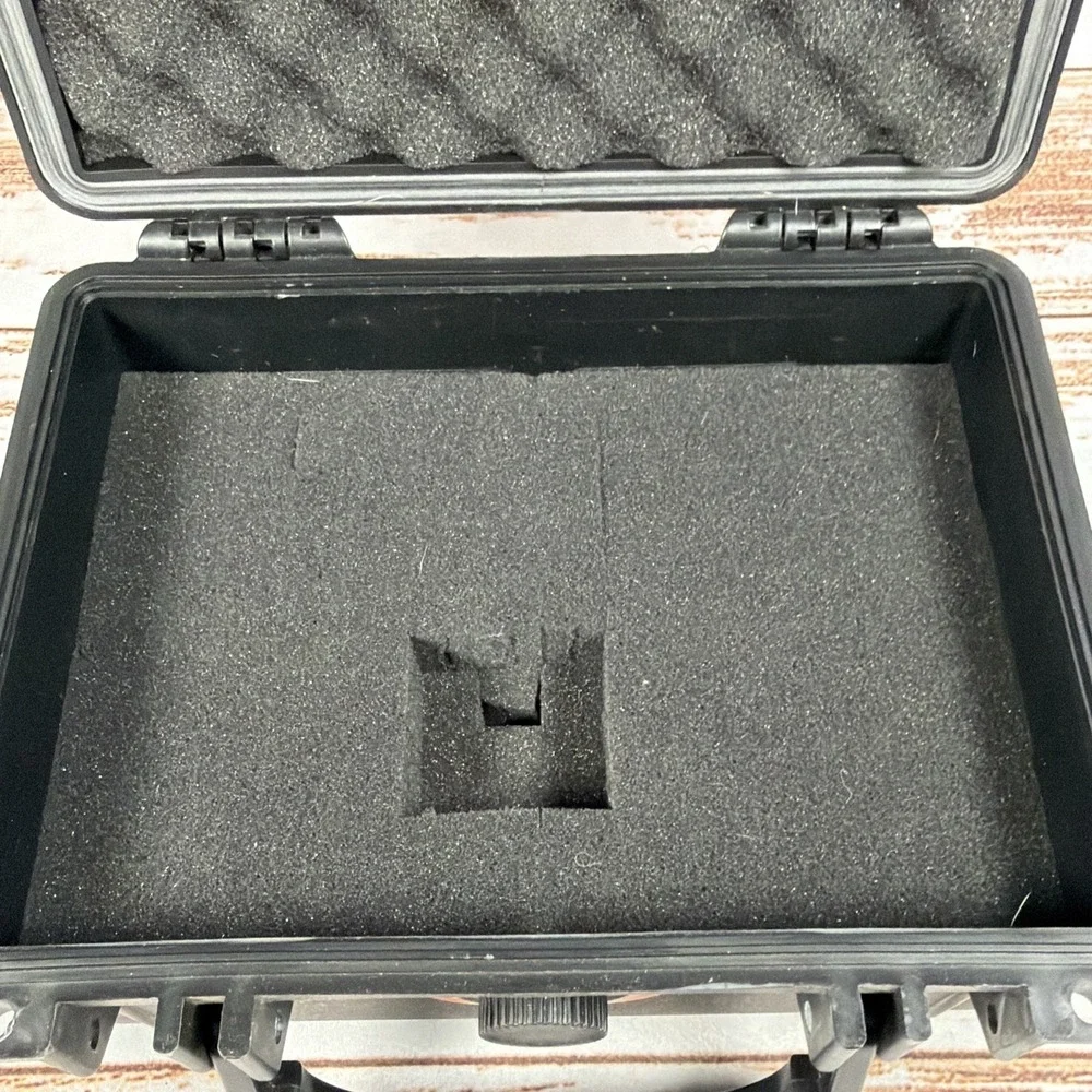 Apache 1800 Weatherproof Protective Hard Case Foam Inserts Black 63518 Camera